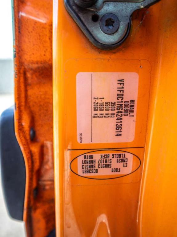 Renault MASTER 2.5 DCI Photo 16