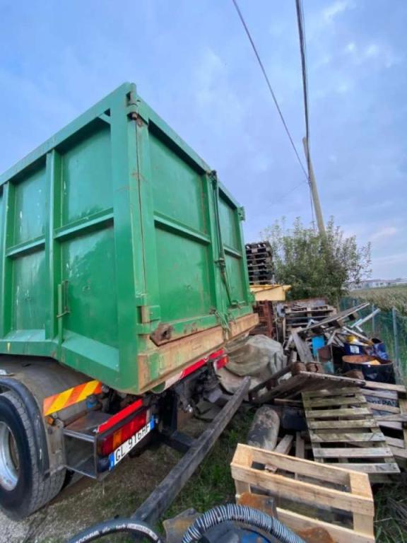 CONTAINER SCARRABILE USATO A CIELO APERTO CON GRU Photo 5