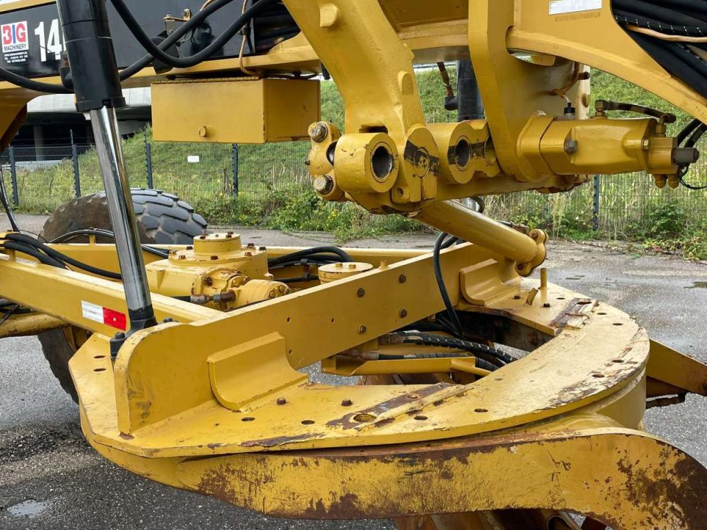 Caterpillar 140K Photo 20