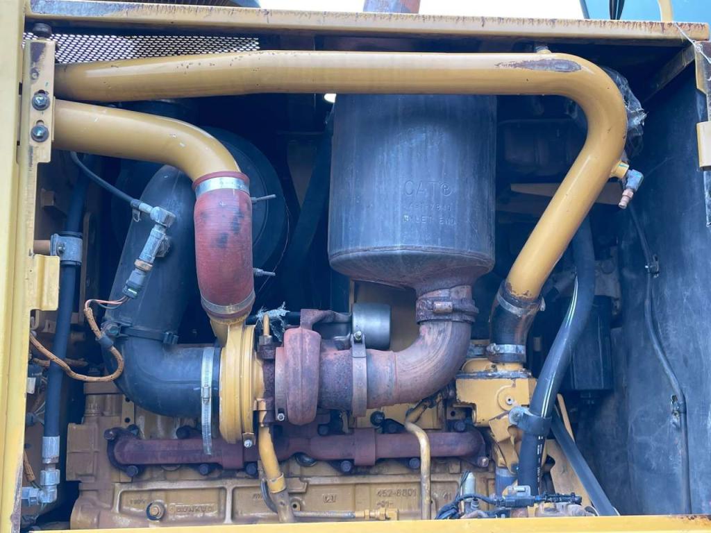 Caterpillar 140K Photo 30