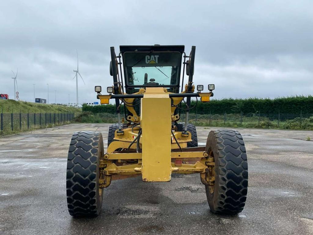 Caterpillar 140K Photo 8