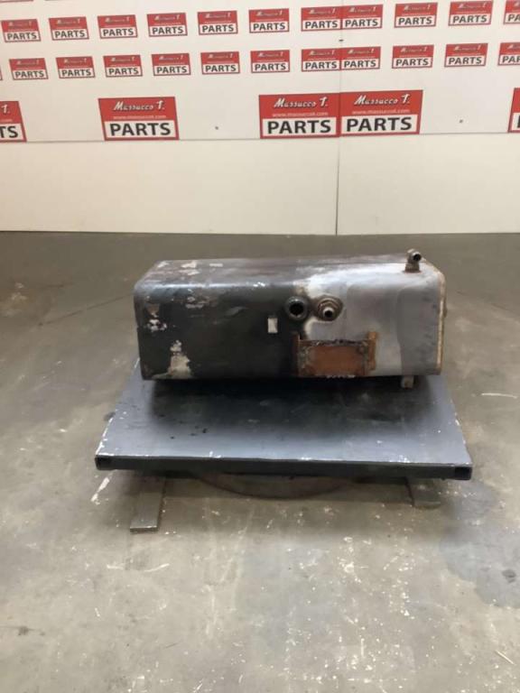 Réservoir de huile pour JLG LIFT 450 AJ Photo 8