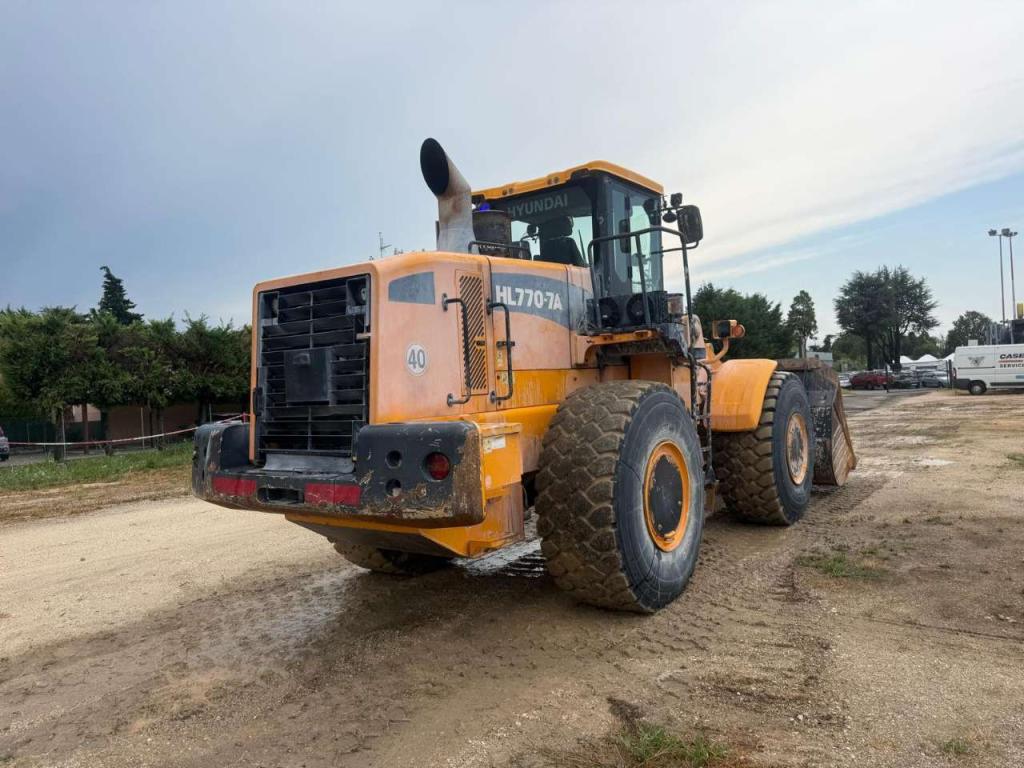 Hyundai HL770-7A Photo 4