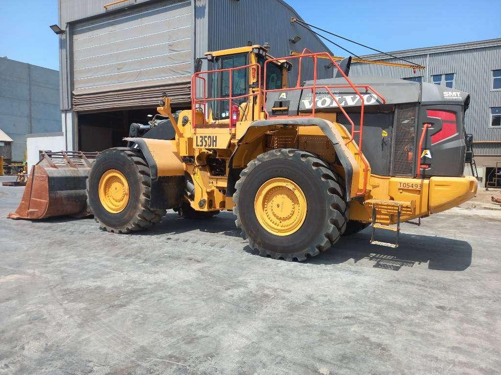 Volvo L350H (EXW - Abu Dhabi) Photo 6