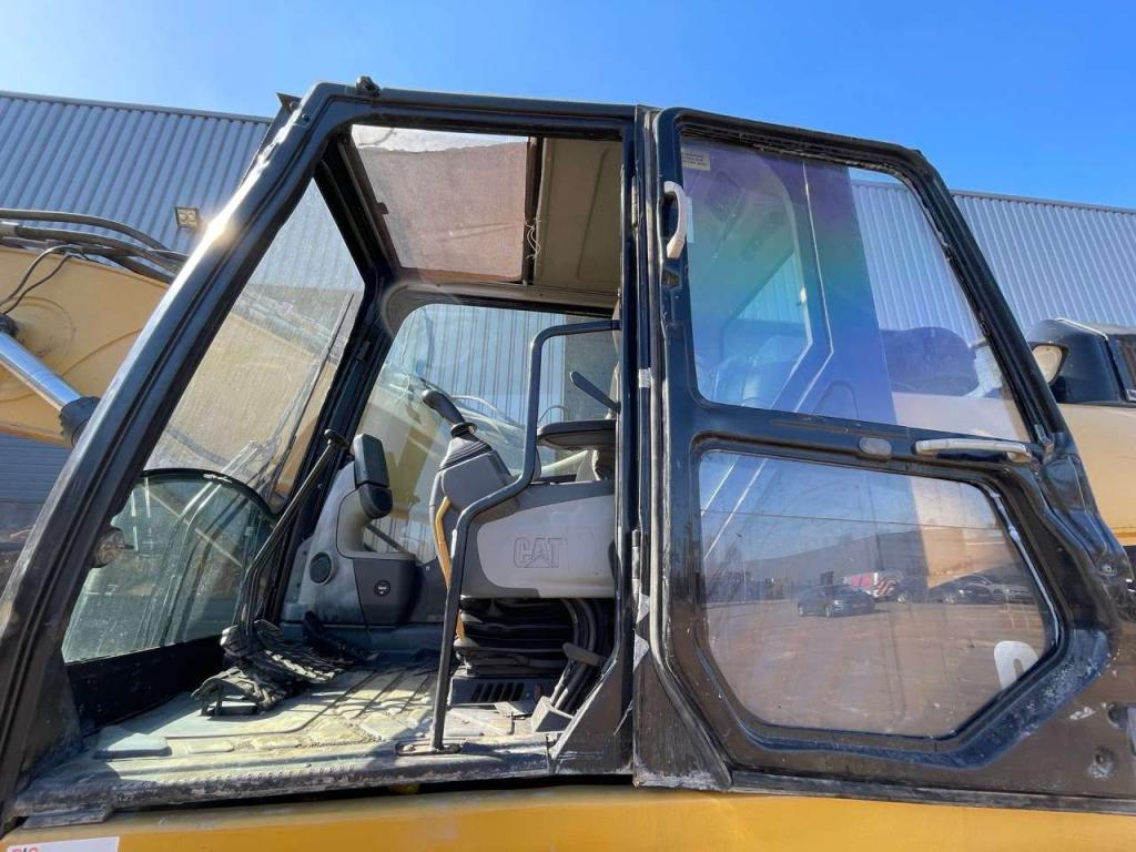 Caterpillar 336DL Photo 22