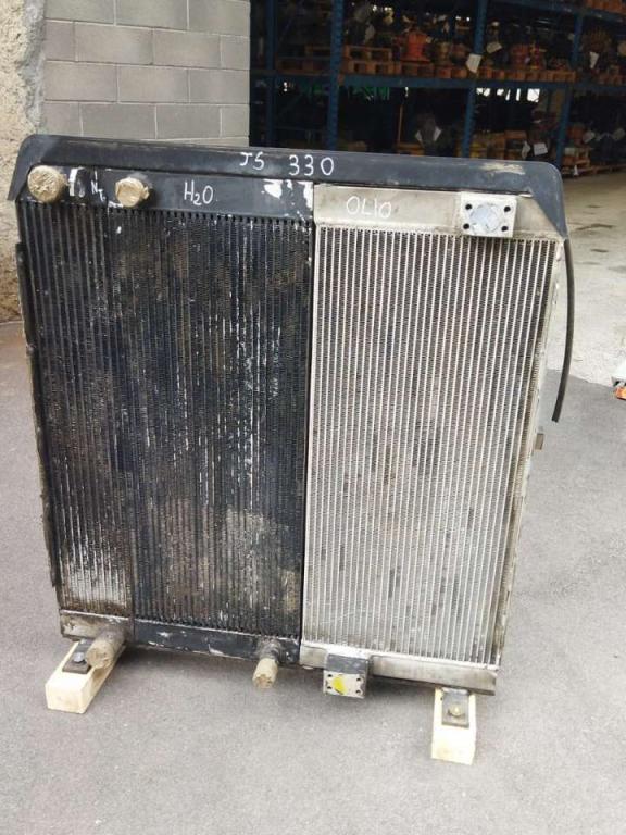 Radiateur eau pour JCB Js 330 Photo 1