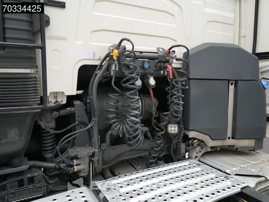 Volvo FH 460 4X2 Retarder 2x Tanks 90% Tyres! Photo 17