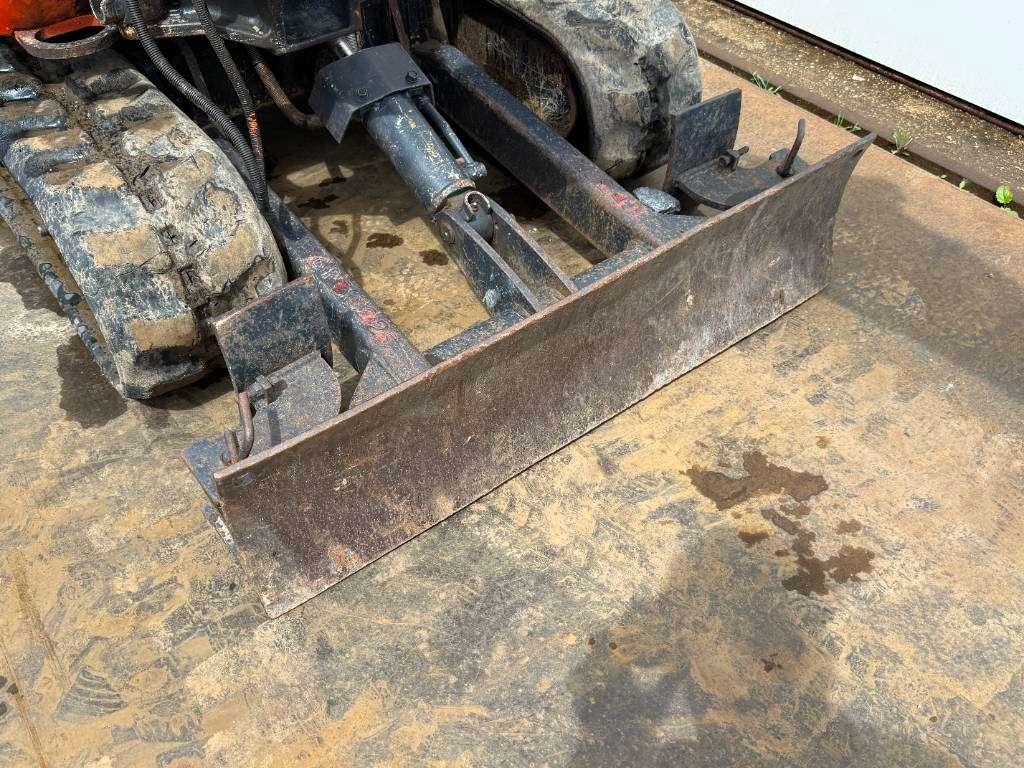 Kubota U17-3 - Hydr. Undercarriage / Hammer Lines Photo 18