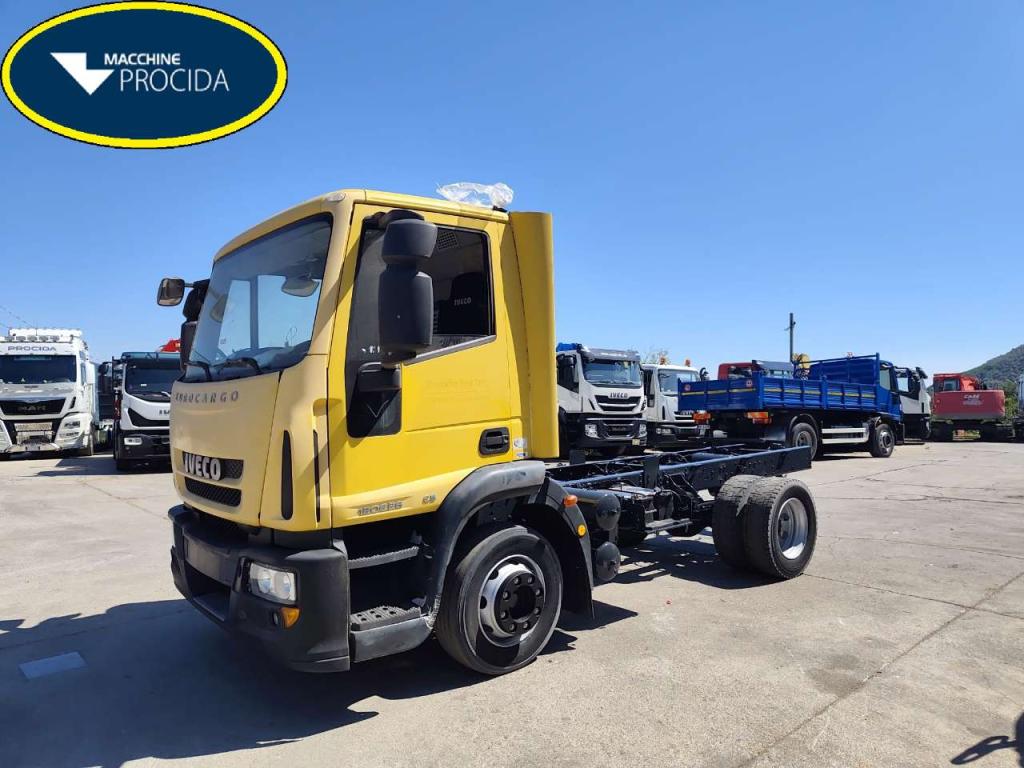 Iveco EUROCARGO 120E28P Photo 1