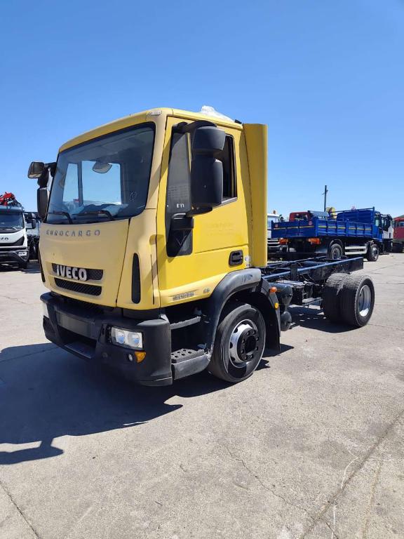 Iveco EUROCARGO 120E28P Photo 20