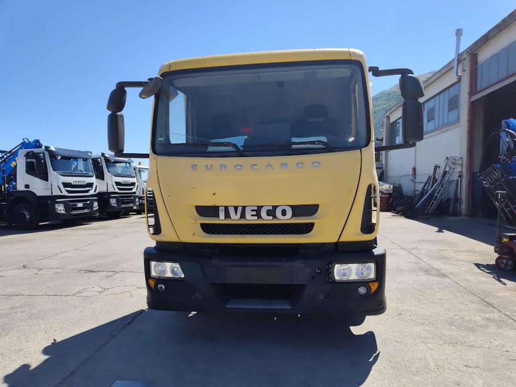 Iveco EUROCARGO 120E28P Photo 28