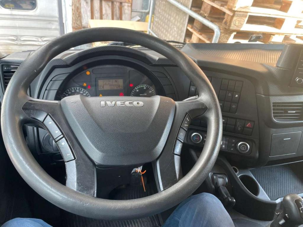 Iveco TRAKKER 260T45/P Photo 11