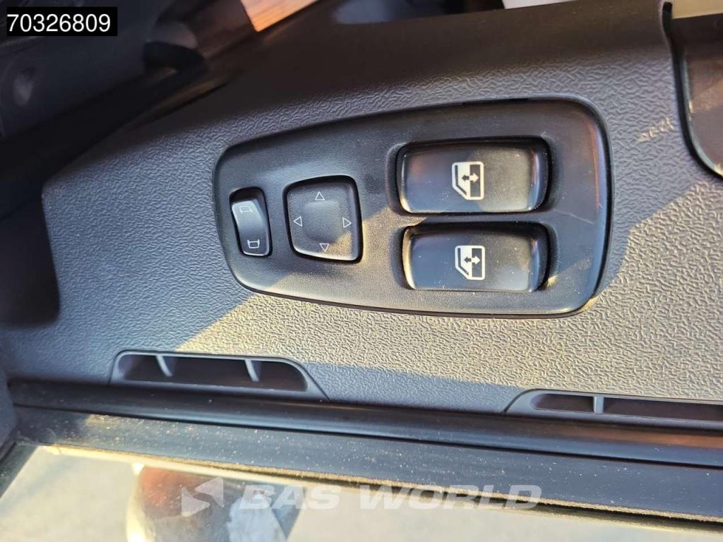 Scania P320 P 4X2 Cruise Control LED Euro 5 Photo 20