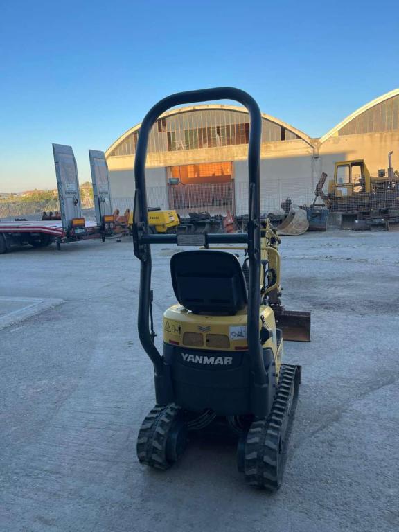 Yanmar SV08 Photo 2