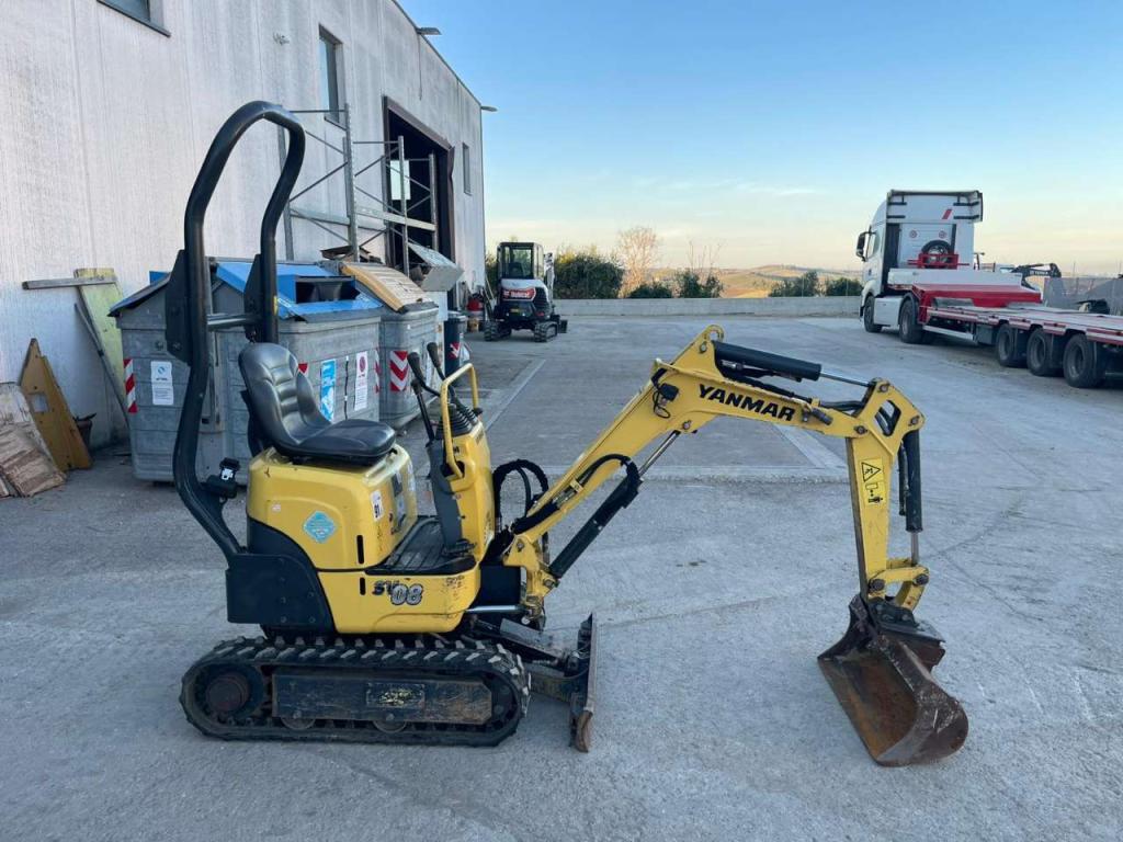 Yanmar SV08 Photo 4