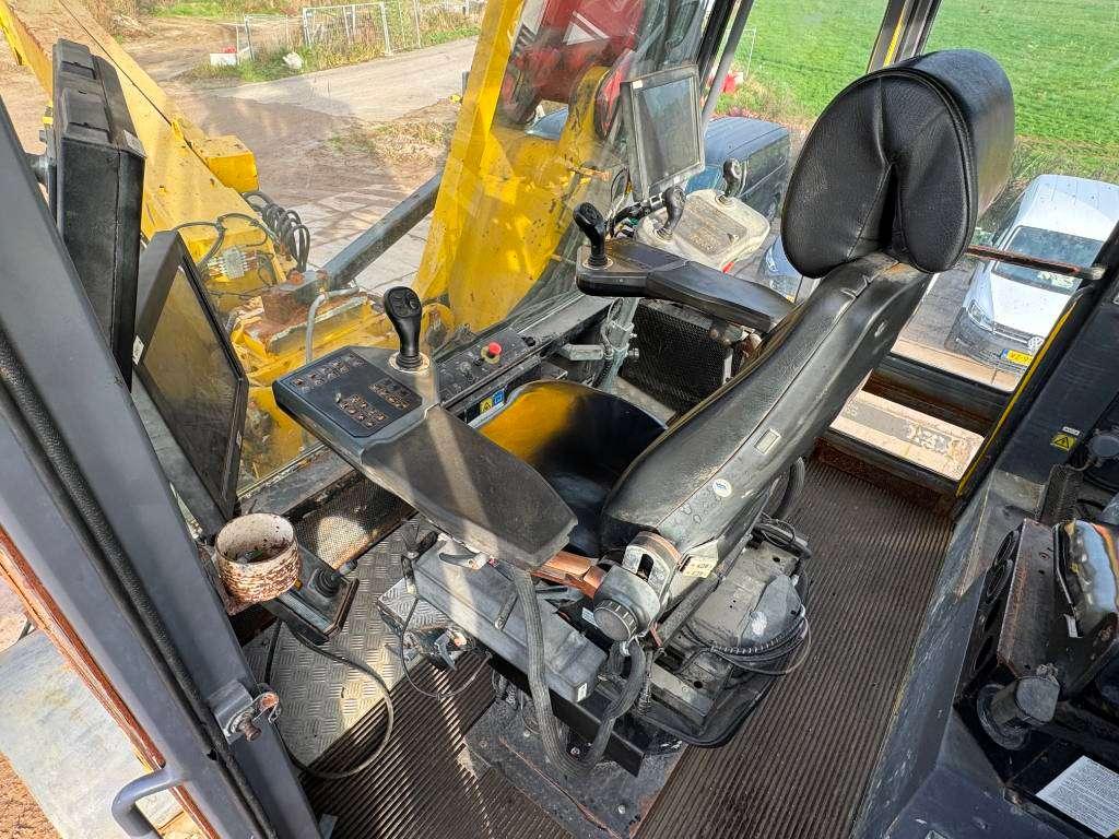 Atlas Copco Boomer XE3C - 1000V / COP 3084 Drills Photo 8