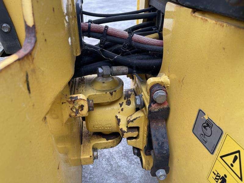 Bomag BW 100 ADM-5 Photo 12