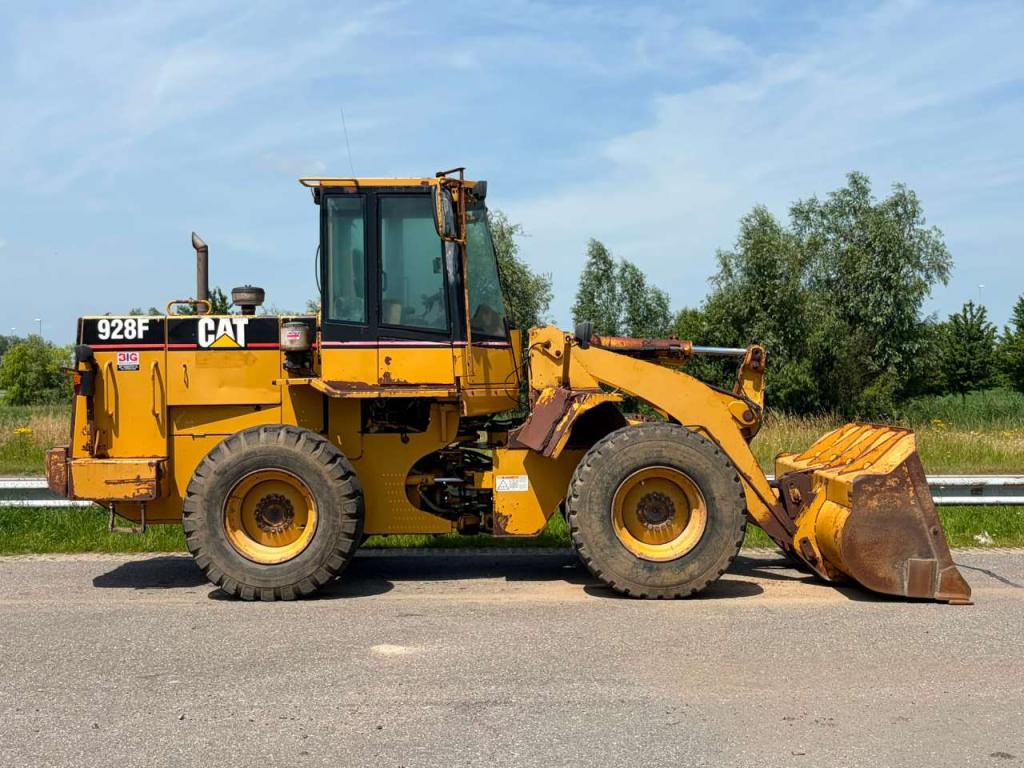 Caterpillar 928F Photo 6