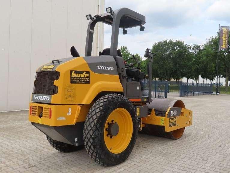 Volvo SD45B Photo 2
