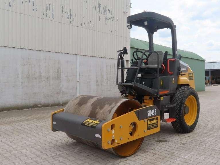 Volvo SD45B Photo 6