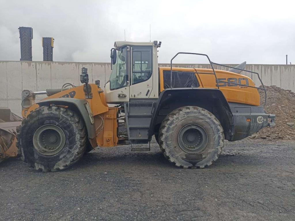 Liebherr L 580 X Power (versione 40km/h) Photo 4