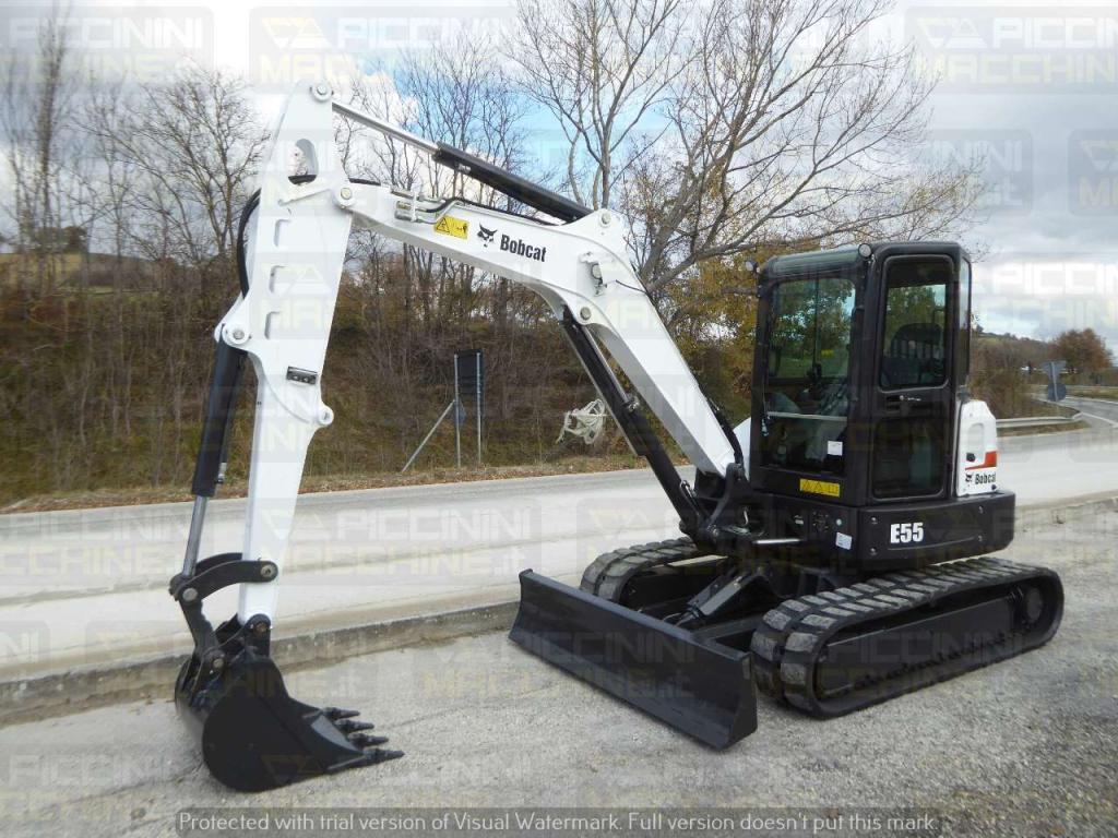 Bobcat E55 Photo 2