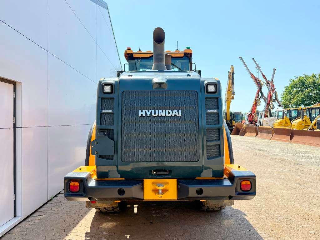 Hyundai HL940A - Weight System / Automatic Greasing Photo 4