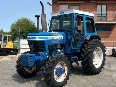 Ford 7700 4X4 en vente par Massucco T. Srl