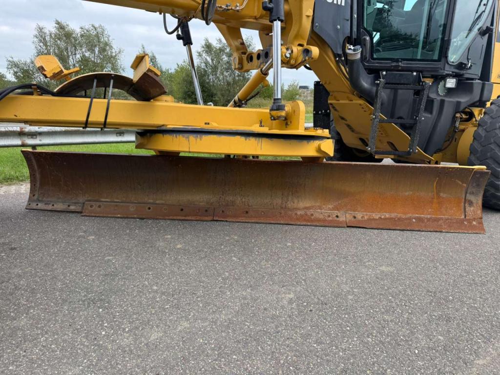 Caterpillar 140M Photo 22