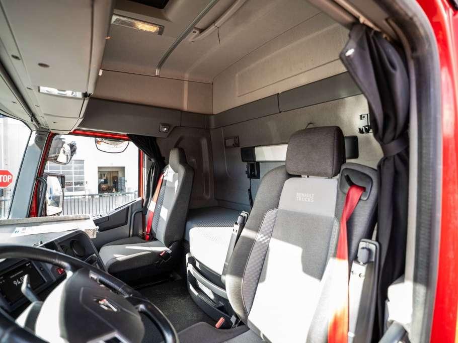 Renault C520-6x4 + HYDR. + INTARDER Photo 10