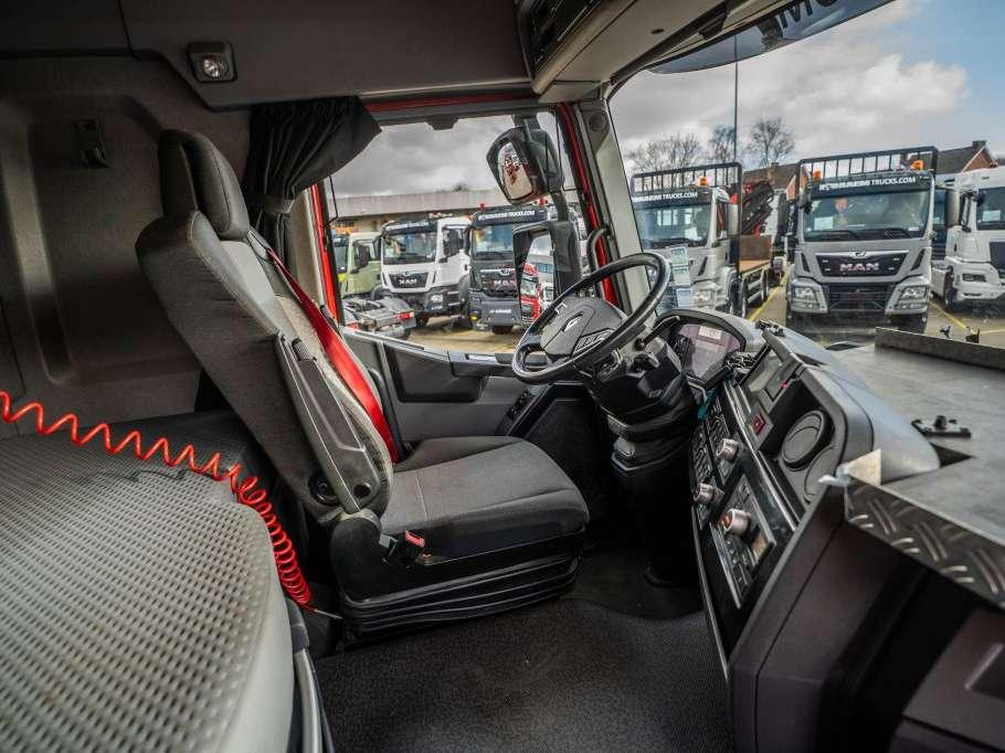 Renault C520-6x4 + HYDR. + INTARDER Photo 16