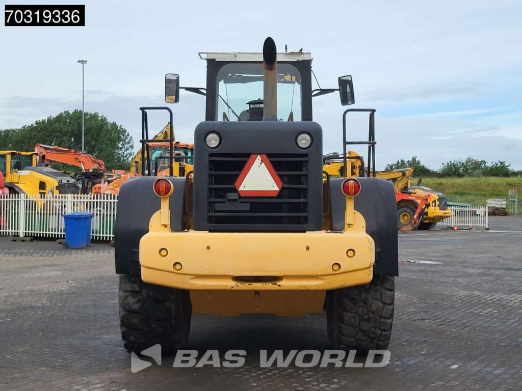Hyundai HL760 Photo 9