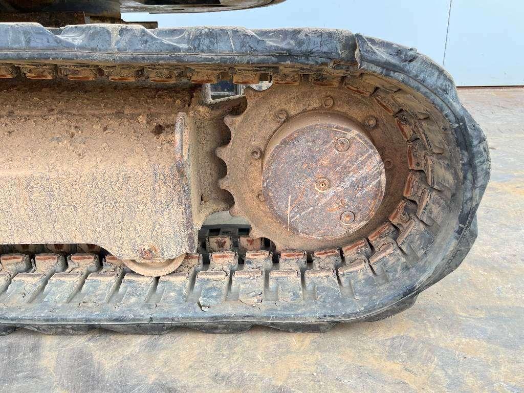 Kubota KX161-3A - Extra Bucket / Quick Coupler Photo 23