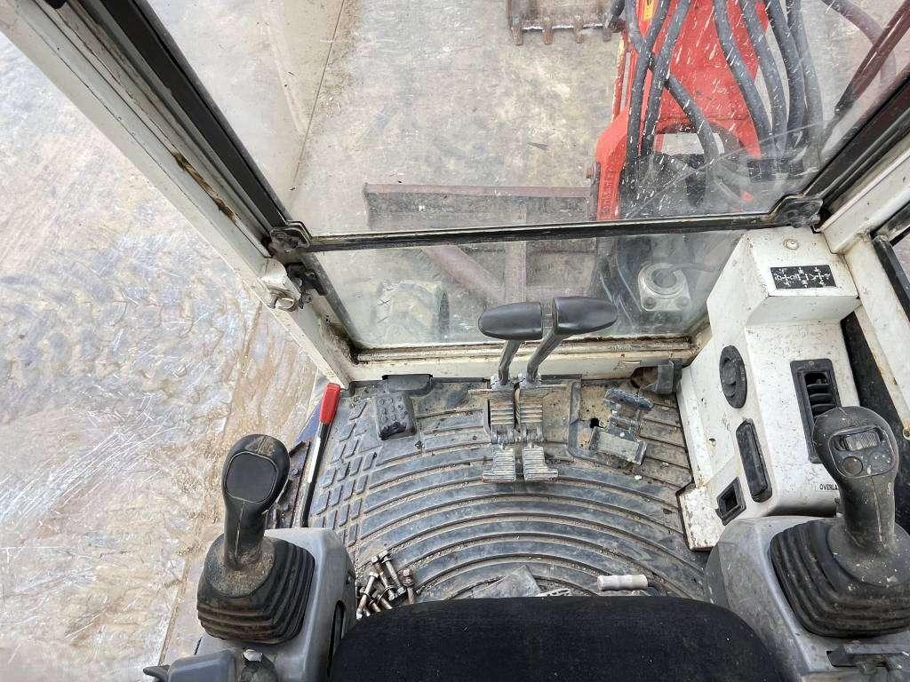 Kubota KX161-3A - Extra Bucket / Quick Coupler Photo 9