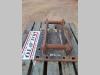 UNI40 for 5-7 ton excavators Attachment plate Photo 3 thumbnail