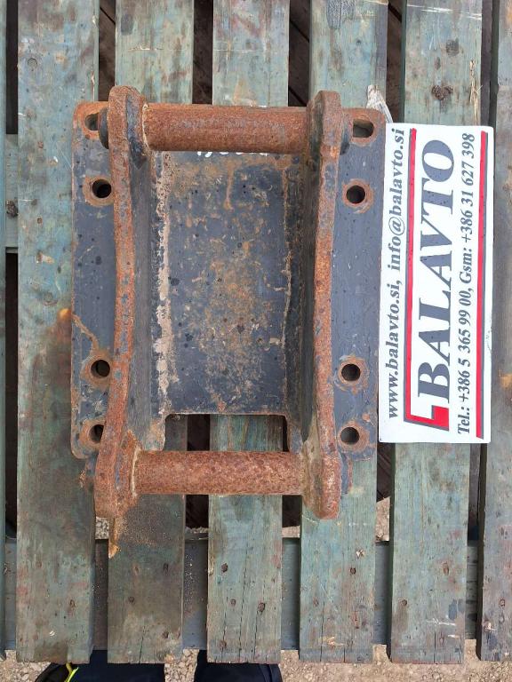 UNI40 for 5-7 ton excavators Attachment plate Photo 7