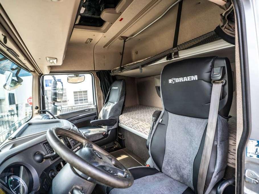 Daf XF 510 Photo 8