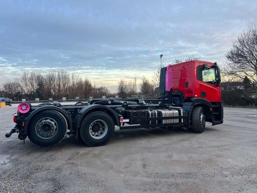 Iveco X-WAY AD260 SCARRABILE Photo 4