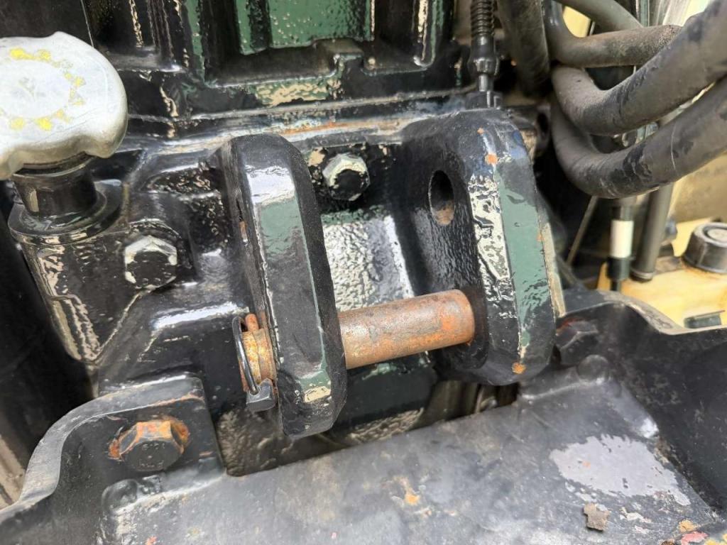 New Holland T6050 Photo 19