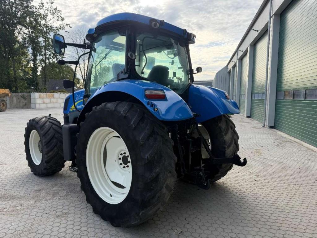New Holland T6050 Photo 5