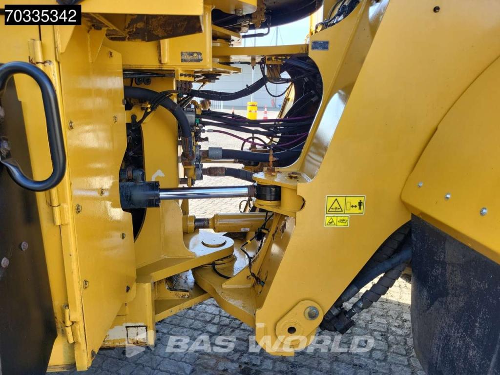 Caterpillar 980 M Photo 28