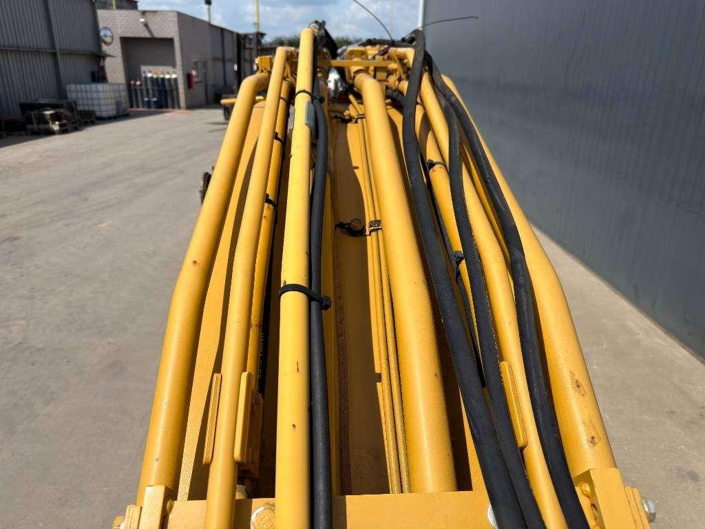 Caterpillar 329D / 329E / 330F / 335F Boom Photo 11
