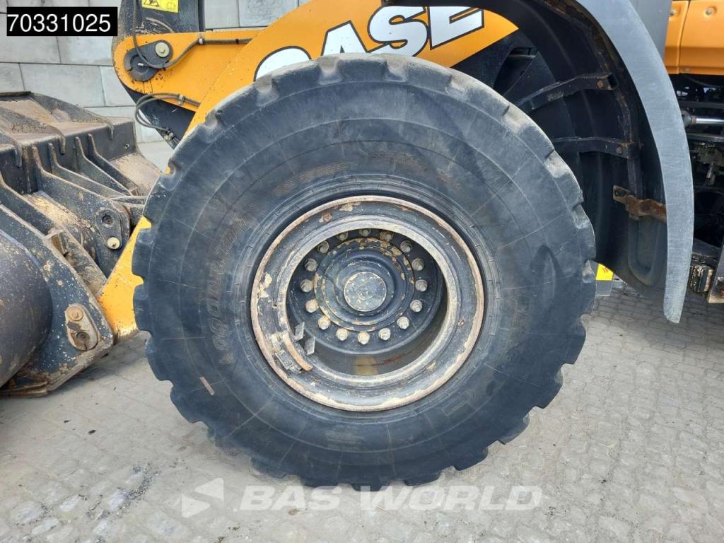 Case 821 G Photo 19