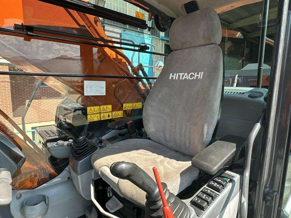 Hitachi ZX350LCNT-6 Photo 17