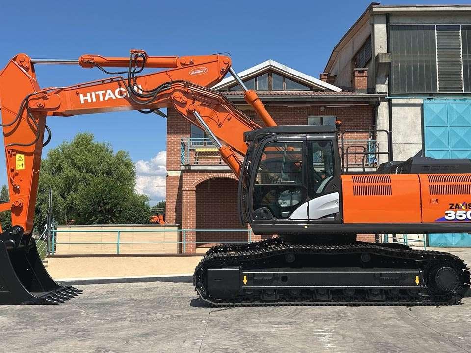 Hitachi ZX350LCNT-6 Photo 2
