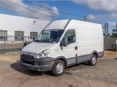 Iveco DAILY 35S17-3.0D en vente par Braem NV
