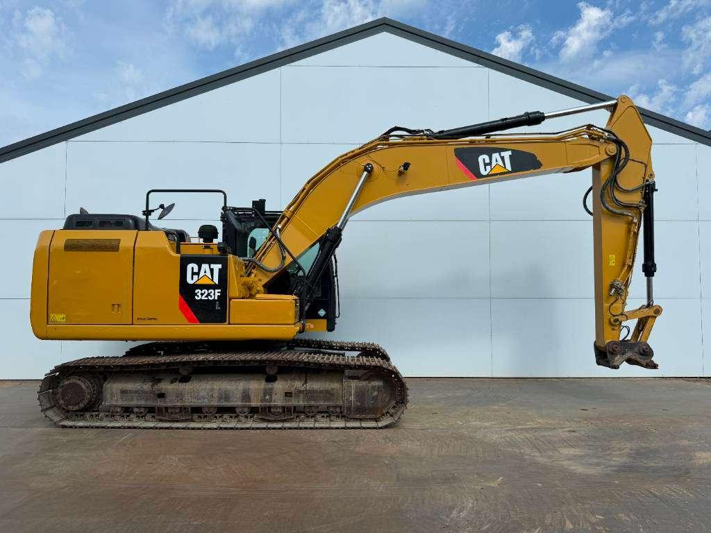 Caterpillar 323FL - Hammer Lines / Quick Coupler Photo 6