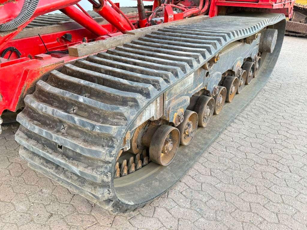 Mitsubishi LD700 - Dutch Machine / Pressurised Cabin Photo 18