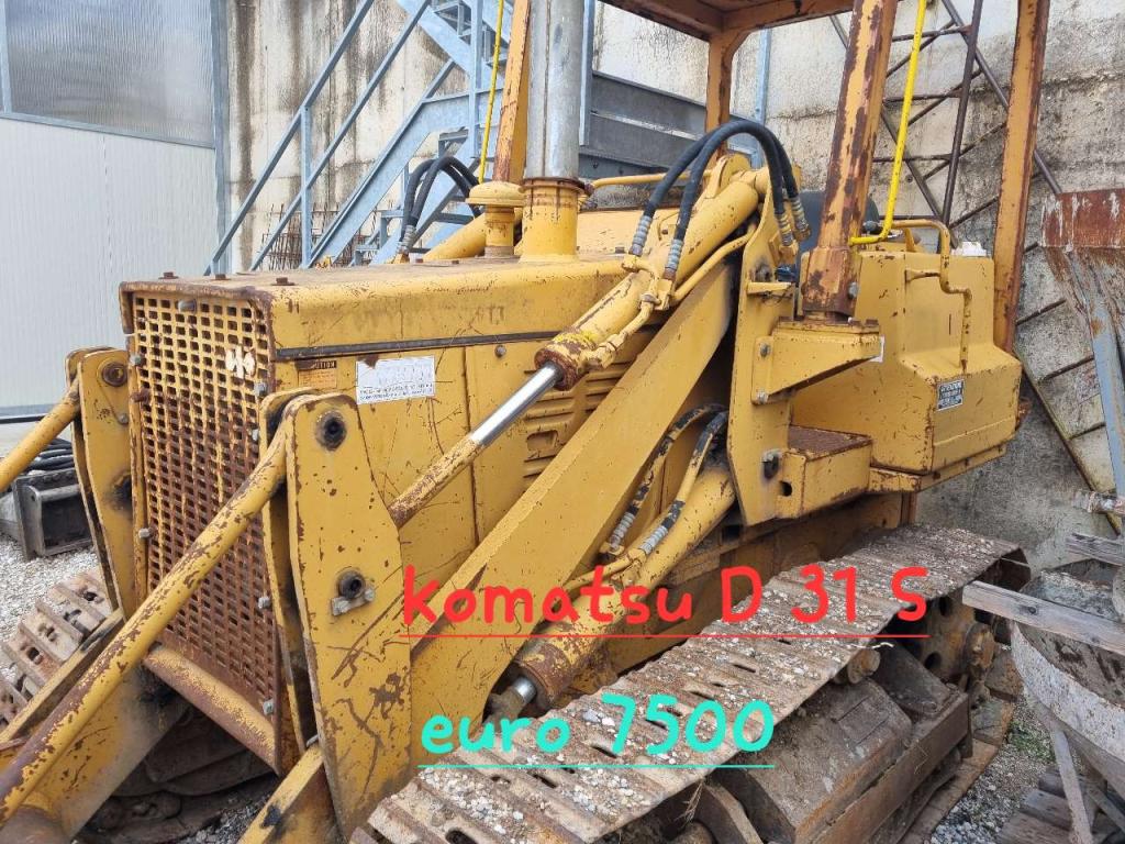 Komatsu D 31S Photo 8