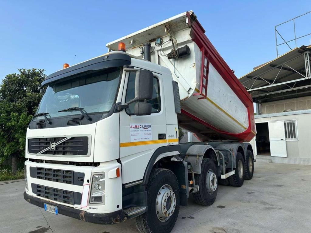 Volvo fm 12 440 Photo 5